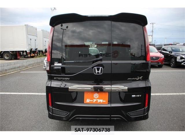 Honda e 2021-09 8372228-9