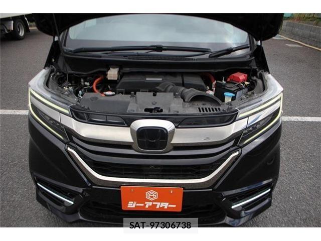 Honda e 2021-09 8372228-29