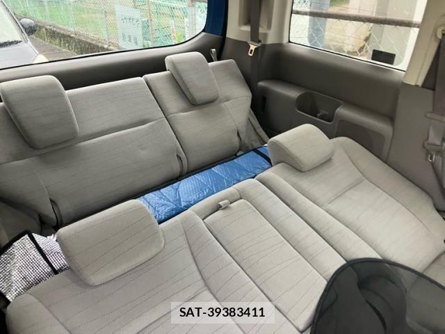 Honda e 2011-05 8415108-16