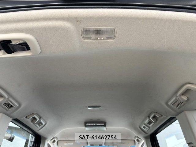 Honda e 2013-10 8415099-11