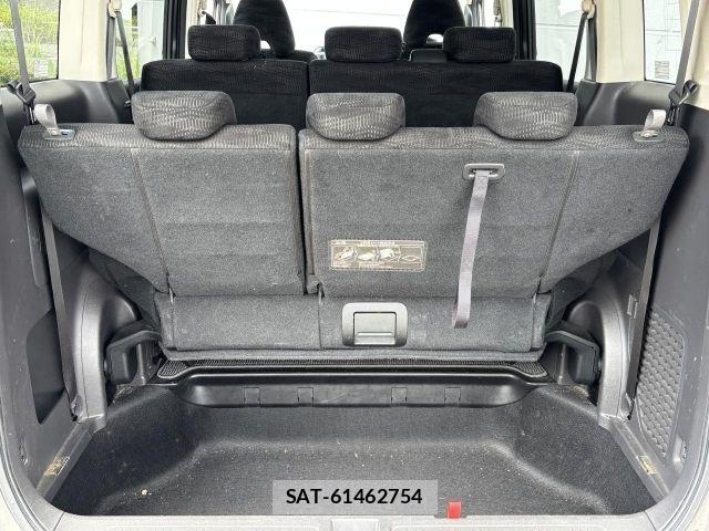 Honda e 2013-10 8415099-12