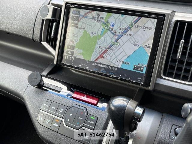 Honda e 2013-10 8415099-16