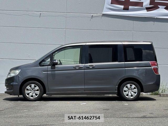 Honda e 2013-10 8415099-20