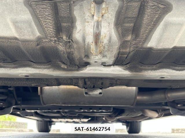 Honda e 2013-10 8415099-28