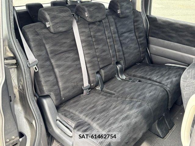 Honda e 2013-10 8415099-6
