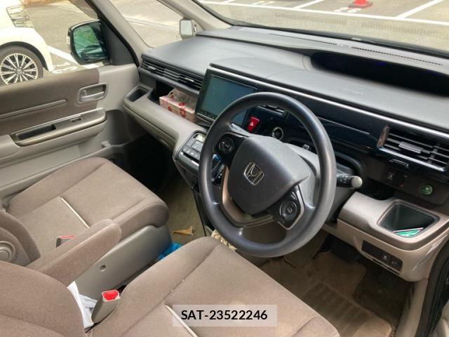 Honda e 2016-09 8415097-8