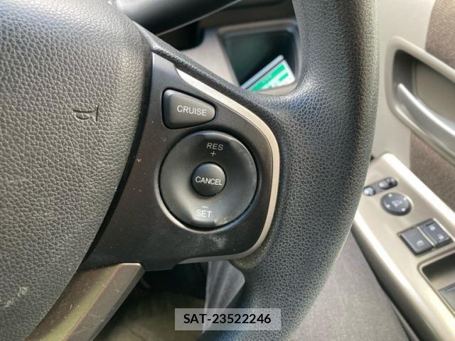 Honda e 2016-09 8415097-12
