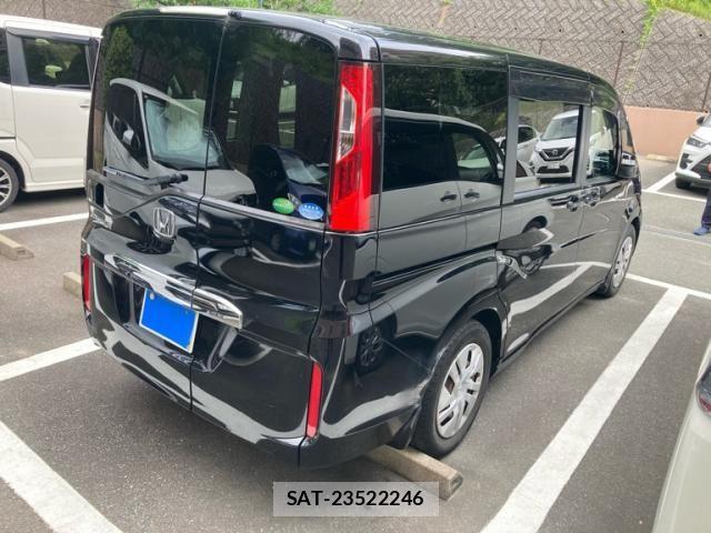 Honda e 2016-09 8415097-2