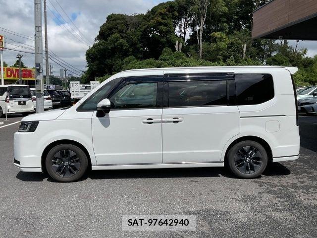 Honda e 2024-09 8415094-15