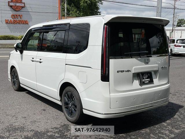 Honda e 2024-09 8415094-17