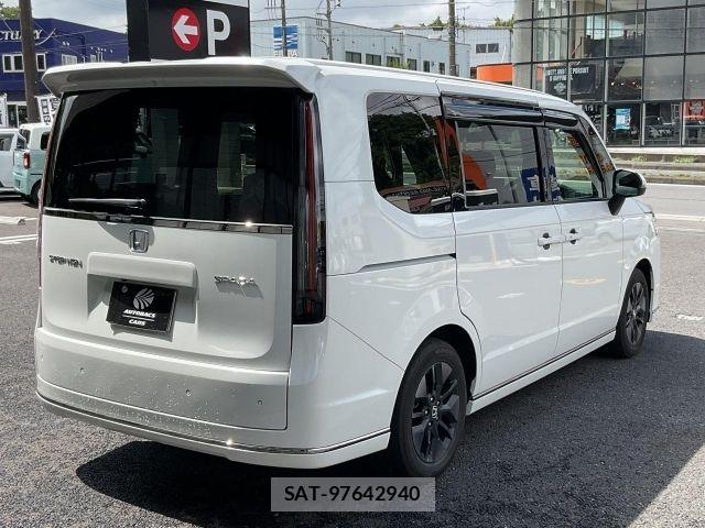 Honda e 2024-09 8415094-2