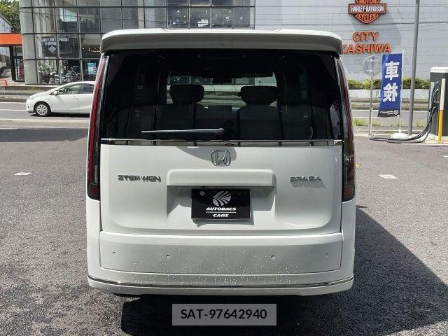 Honda e 2024-09 8415094-4