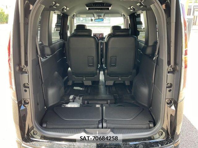 Honda e 2024-02 8415096-13