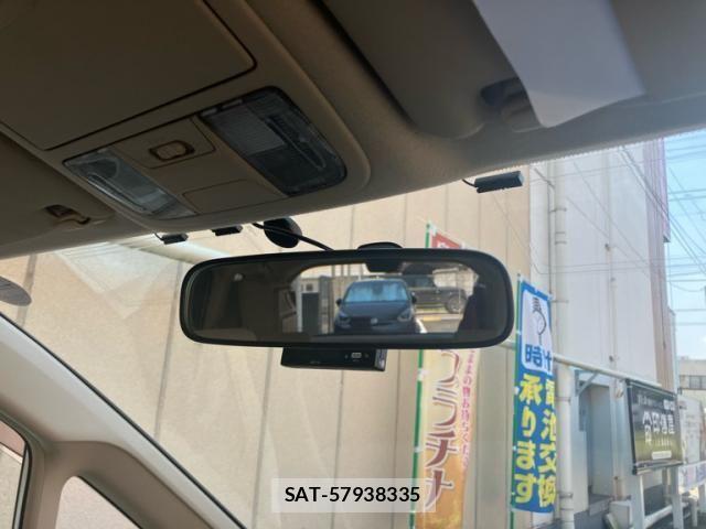 Honda e 2006-10 8438923-15