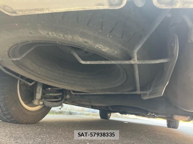 Honda e 2006-10 8438923-17