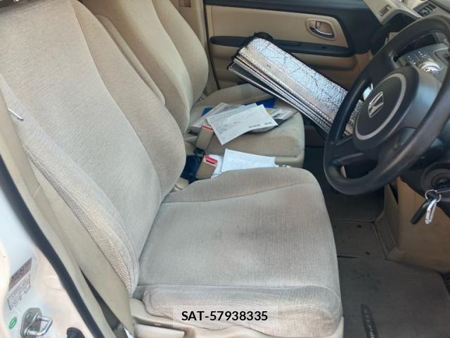 Honda e 2006-10 8438923-20