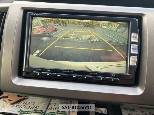 Honda e 2012-12 8458506-17