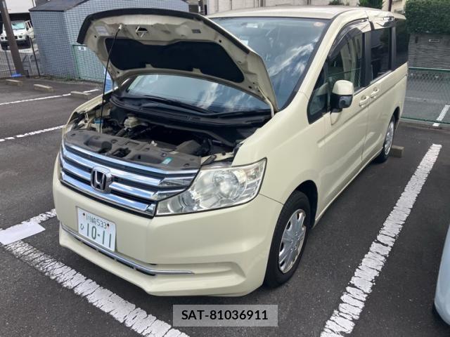 Honda e 2012-12 8458506-1
