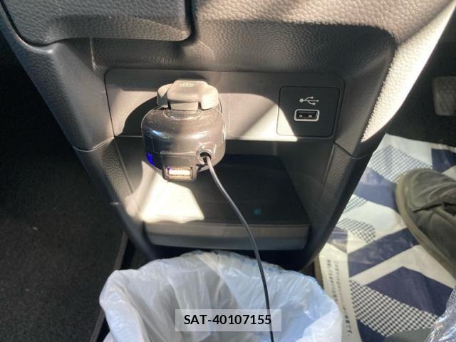Honda e 2022-10 8458505-17