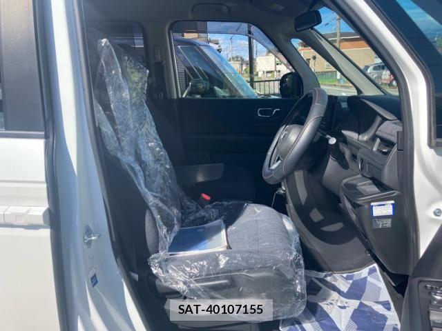 Honda e 2022-10 8458505-3