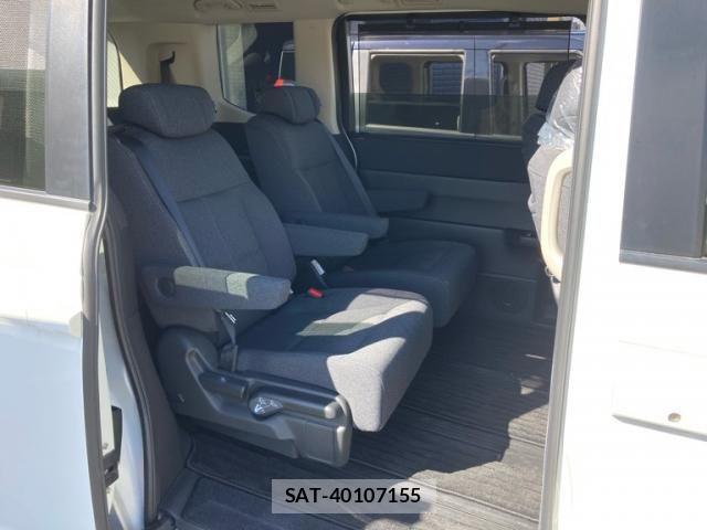 Honda e 2022-10 8458505-4