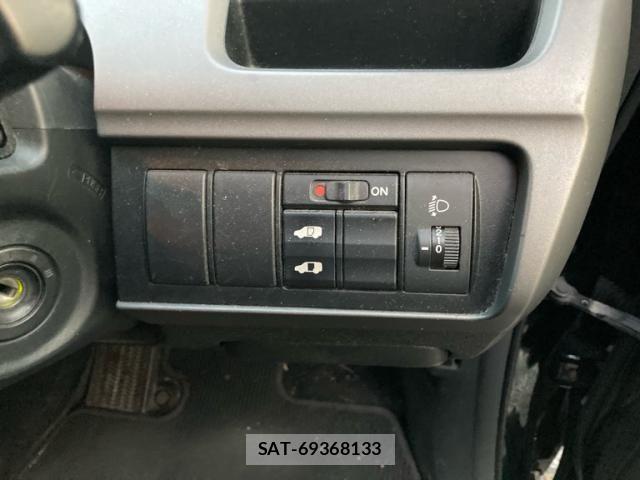 Honda e 2009-09 8486113-16