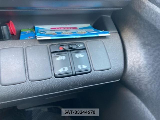 Honda e 2009-10 8486111-24