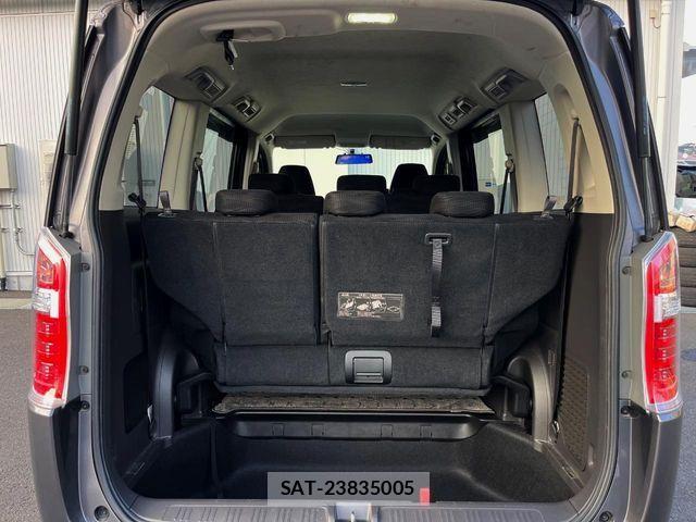 Honda e 2014-02 8527499-10