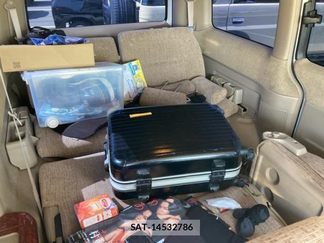 Honda e 2002-04 8527498-13