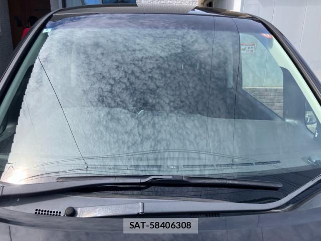 Honda e 2012-01 8563641-19