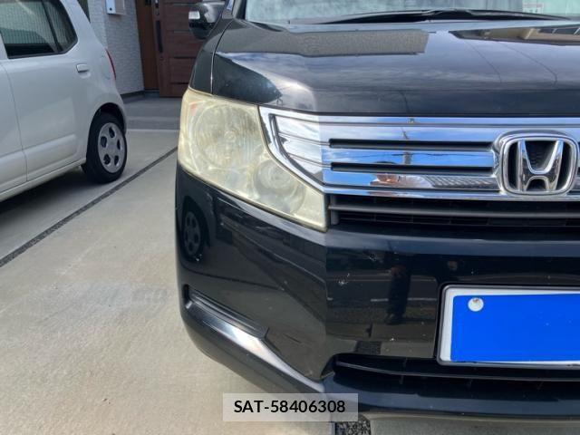 Honda e 2012-01 8563641-3