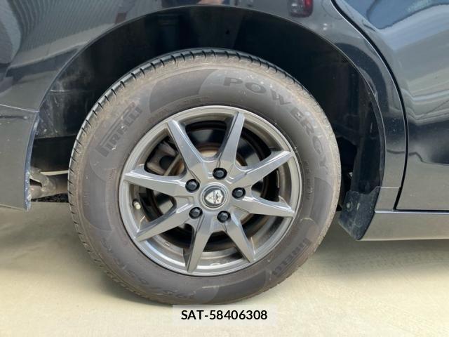 Honda e 2012-01 8563641-6
