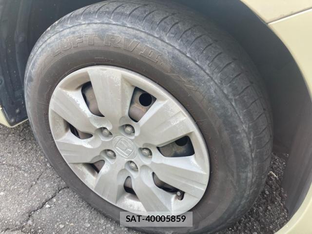 Honda e 2010-06 8563639-4