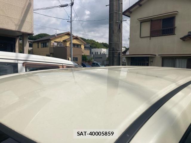 Honda e 2010-06 8563639-7