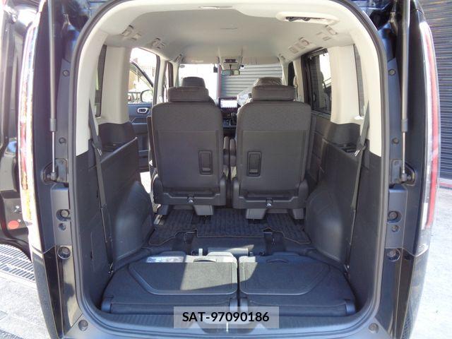 Honda e 2022-07 8563635-15