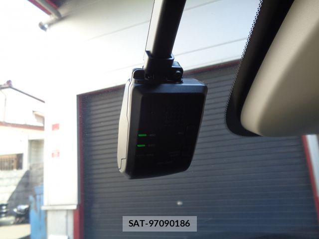 Honda e 2022-07 8563635-27