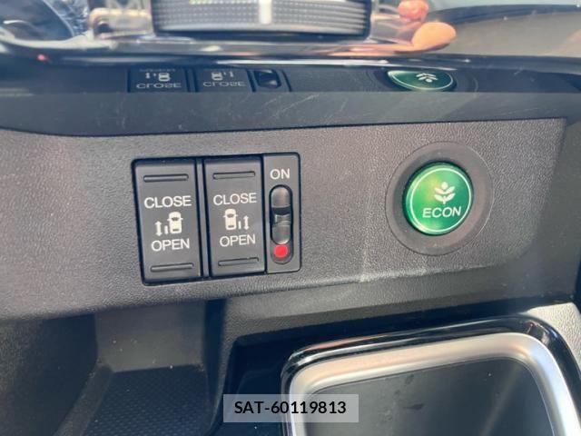 Honda e 2016-11 8563634-18