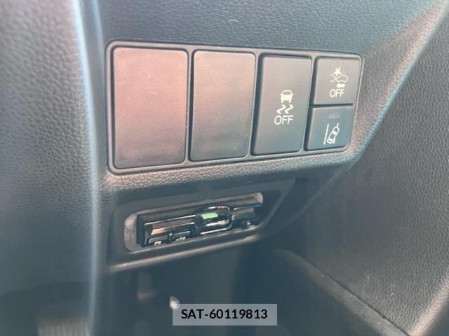 Honda e 2016-11 8563634-19