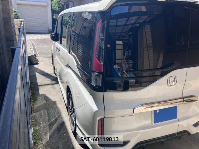 Honda e 2016-11 8563634-5