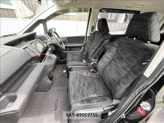 Honda e 2013-11 8563638-16