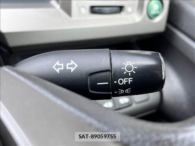 Honda e 2013-11 8563638-26