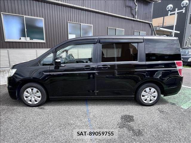 Honda e 2013-11 8563638-6