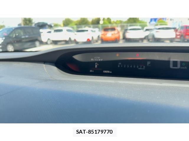 Honda e 2016-07 8563636-11