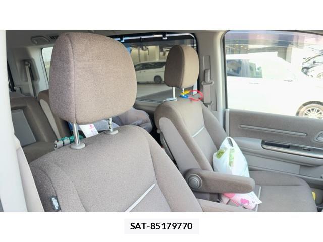 Honda e 2016-07 8563636-20