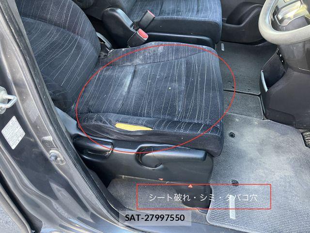 Honda e 2012-03 8629061-15