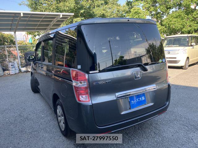 Honda e 2012-03 8629061-3