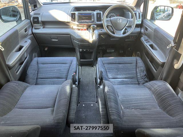Honda e 2012-03 8629061-5