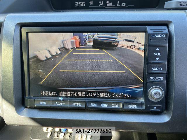 Honda e 2012-03 8629061-7