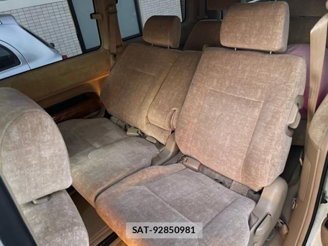 Honda e 2005-03 8629068-12