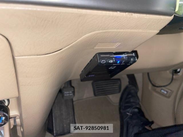 Honda e 2005-03 8629068-21